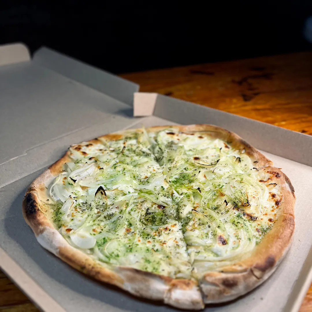 Pizza FUGA CON JAMON